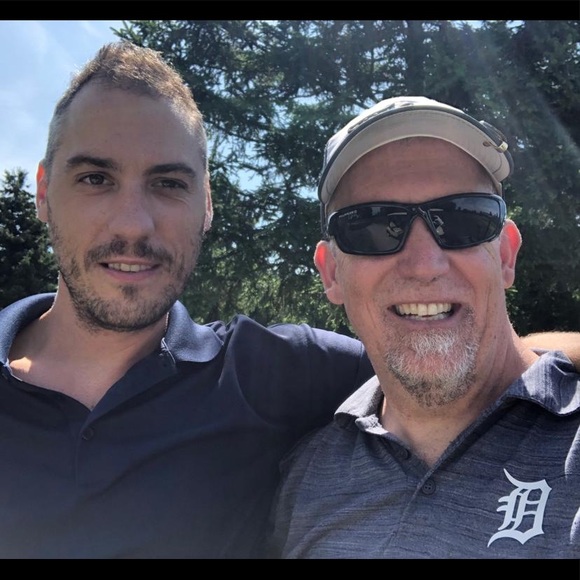 Meet your Posher, Johnny - Picture 4 of 4